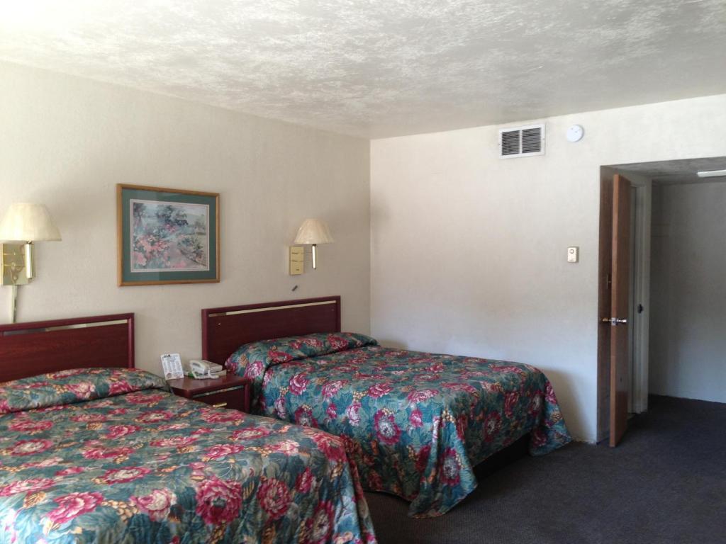 Bel Aire Motel Missoula Room photo